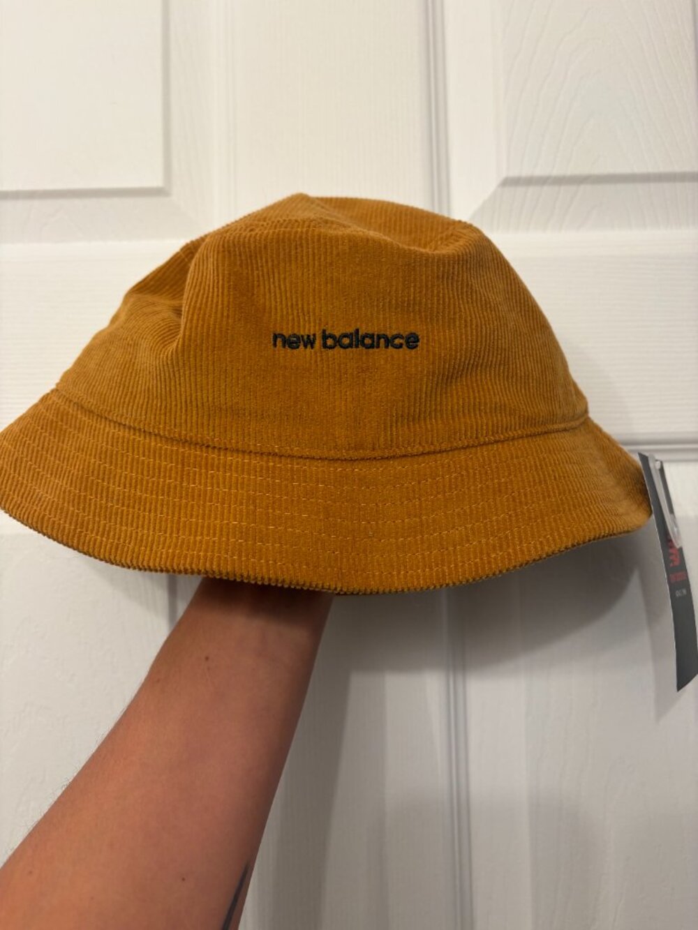New Balance Corduroy Bucket Hat New With Tags